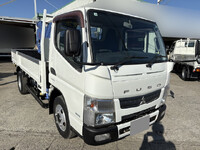三菱ふそうキャンタークレーン付小型（2t・3t）[写真01]