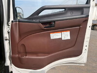 日野レンジャーアルミウイング中型（4t）[写真17]