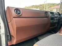 日野レンジャーアルミウイング中型（4t）[写真21]