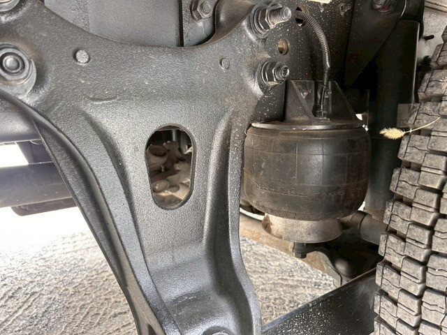 日野レンジャーアルミウイング中型（4t）[写真36]