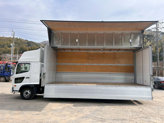 日野レンジャーアルミウイング中型（4t）[写真09]