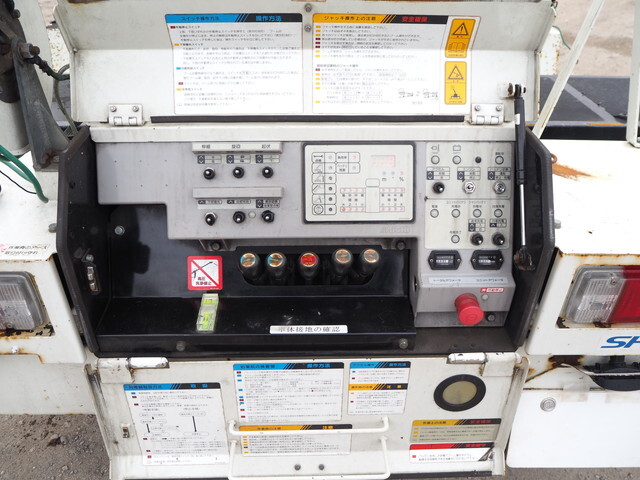 日野デュトロ高所作業車小型（2t・3t）[写真18]