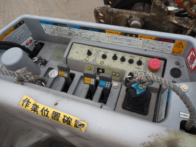 日野デュトロ高所作業車小型（2t・3t）[写真33]