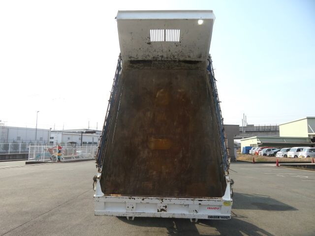 いすゞフォワードダンプ中型（4t）[写真23]