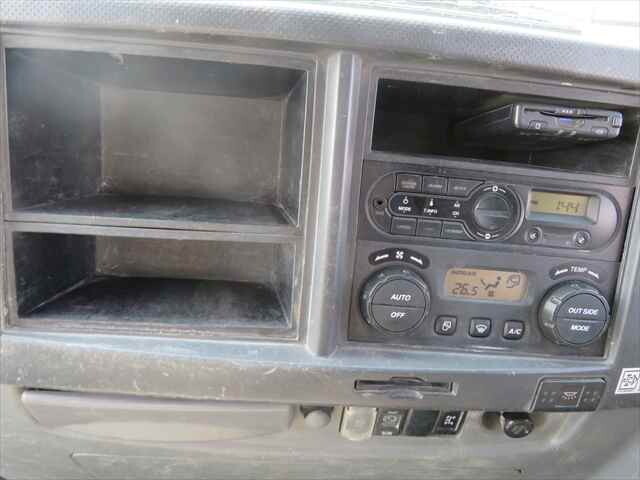 いすゞフォワードダンプ中型（4t）[写真34]