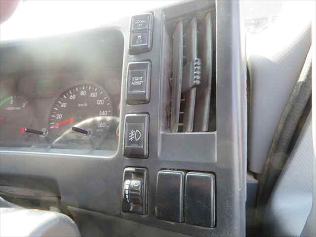 いすゞフォワードダンプ中型（4t）[写真37]