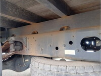 三菱ふそうファイター平ボディ増トン（6t・8t）[写真11]