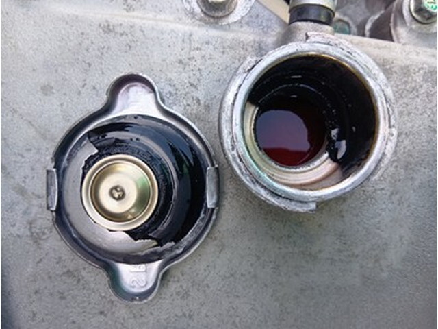 日野レンジャー深ダンプ（土砂禁ダンプ）中型（4t）[写真22]