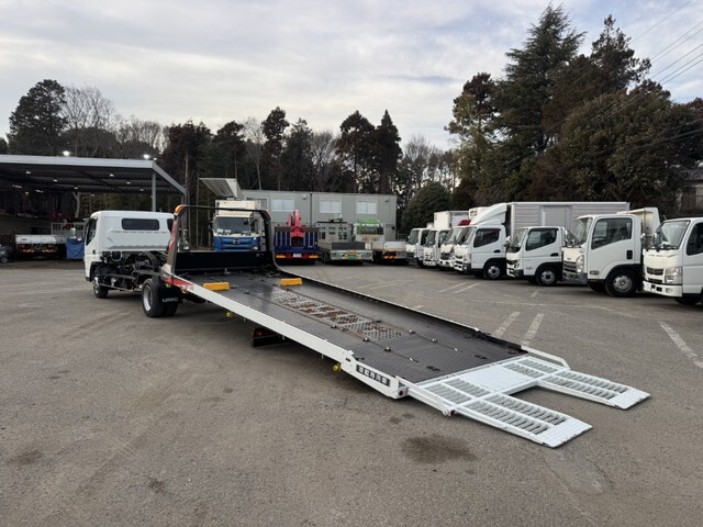 三菱ふそうキャンターセーフティローダー小型（2t・3t）[写真25]