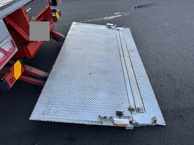 日野レンジャーアルミブロック中型（4t）[写真20]