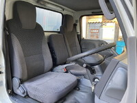 いすゞエルフパネルバン小型（2t・3t）[写真14]