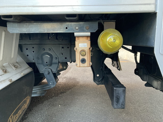 いすゞエルフパネルバン小型（2t・3t）[写真30]