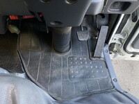 いすゞエルフパネルバン小型（2t・3t）[写真36]