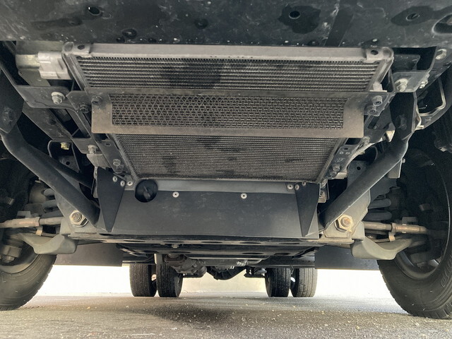 いすゞエルフパネルバン小型（2t・3t）[写真08]