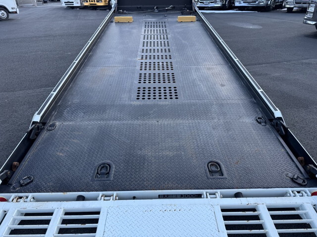 三菱ふそうキャンターセーフティローダー小型（2t・3t）[写真20]