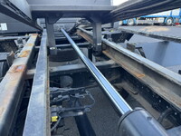 三菱ふそうキャンターセーフティローダー小型（2t・3t）[写真24]