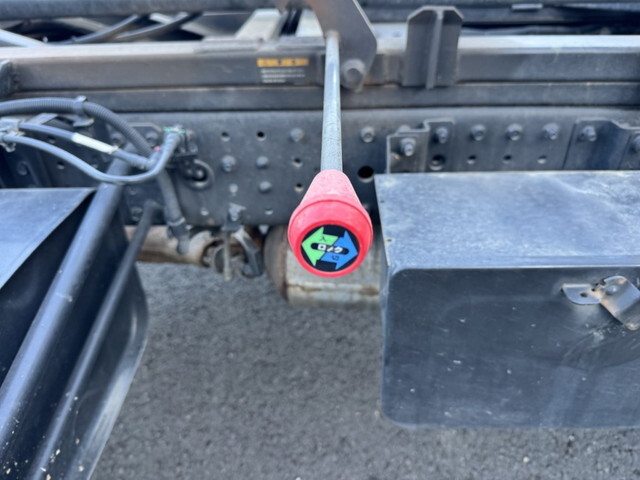 三菱ふそうキャンターセーフティローダー小型（2t・3t）[写真32]