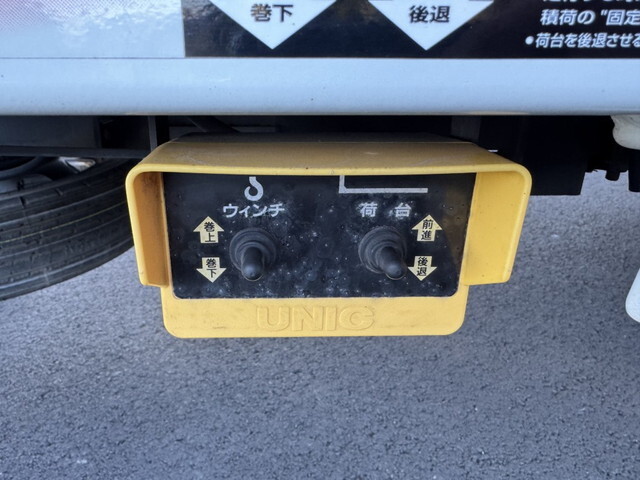 三菱ふそうキャンターセーフティローダー小型（2t・3t）[写真35]