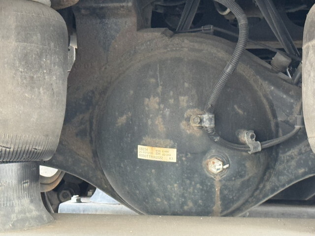 三菱ふそうスーパーグレートアルミブロック大型（10t）[写真23]