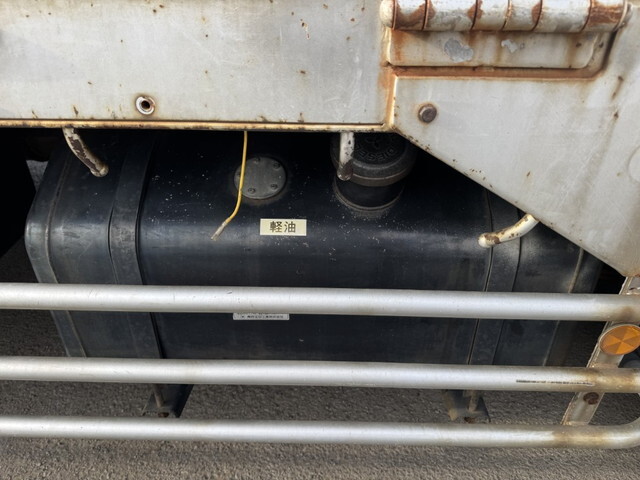 三菱ふそうスーパーグレートアルミブロック大型（10t）[写真25]