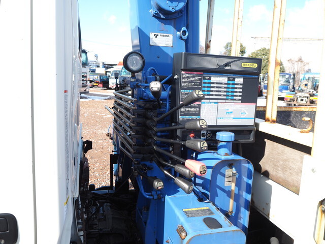 日野デュトロクレーン3段小型（2t・3t）[写真14]