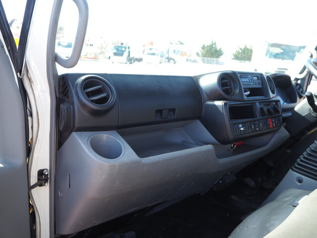 日野デュトロクレーン3段小型（2t・3t）[写真31]