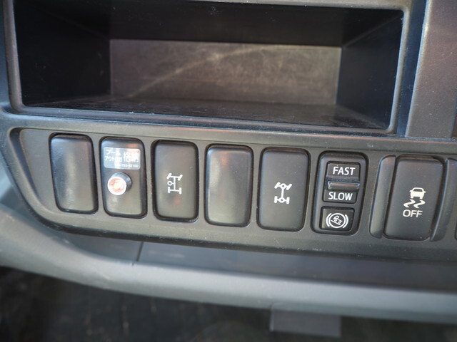 日野デュトロクレーン3段小型（2t・3t）[写真39]