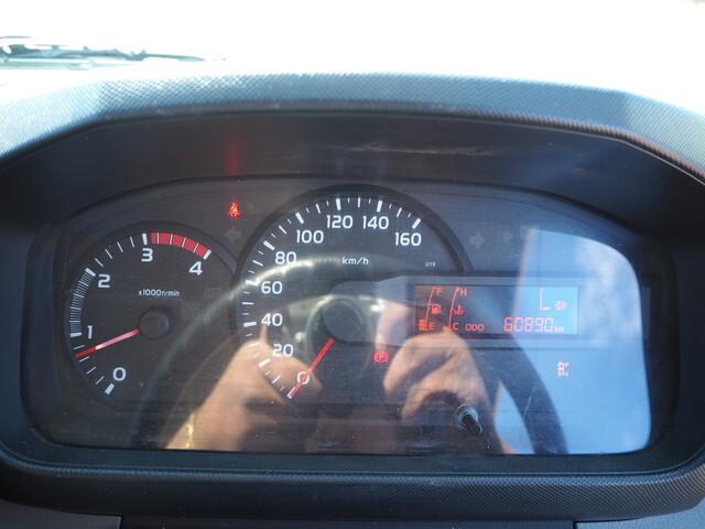 日野デュトロクレーン3段小型（2t・3t）[写真40]