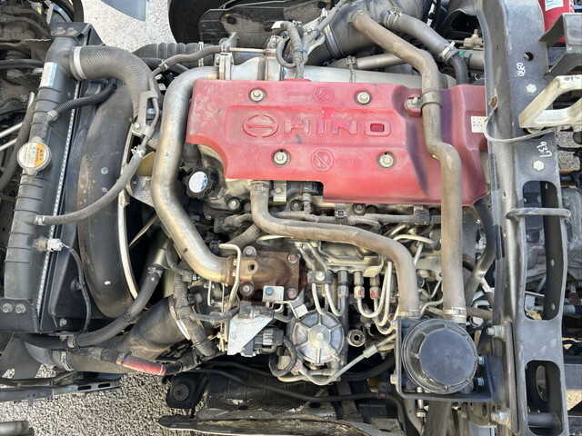 日野レンジャーパッカー車（塵芥車）中型（4t）[写真31]