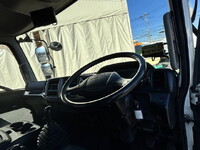 日野レンジャーパッカー車（塵芥車）中型（4t）[写真36]