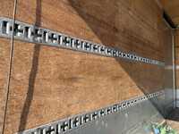 三菱ふそうキャンターアルミバン小型（2t・3t）[写真13]