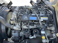 三菱ふそうキャンターアルミバン小型（2t・3t）[写真23]