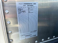 三菱ふそうキャンターアルミバン小型（2t・3t）[写真33]