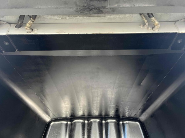 三菱ふそうキャンターパッカー車（塵芥車）小型（2t・3t）[写真15]