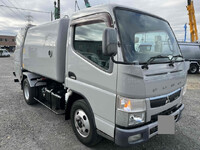 三菱ふそうキャンターパッカー車（塵芥車）小型（2t・3t）[写真01]