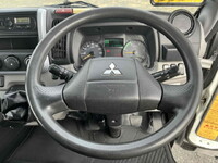 三菱ふそうキャンターパッカー車（塵芥車）小型（2t・3t）[写真36]