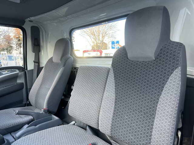 いすゞエルフセーフティローダー小型（2t・3t）[写真12]