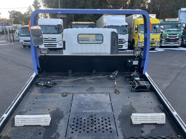 いすゞエルフセーフティローダー小型（2t・3t）[写真24]