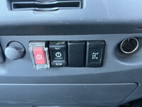 いすゞエルフセーフティローダー小型（2t・3t）[写真09]