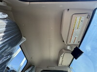 三菱ふそうキャンター平ボディ小型（2t・3t）[写真23]