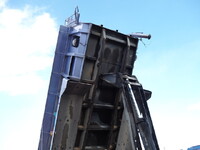 UDトラックスクオンダンプ大型（10t）[写真16]