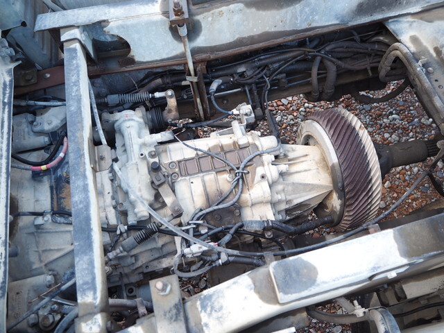 UDトラックスクオンダンプ大型（10t）[写真27]