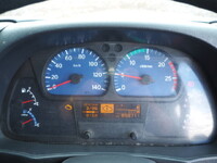 UDトラックスクオンダンプ大型（10t）[写真40]