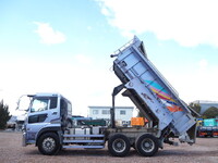 UDトラックスクオンダンプ大型（10t）[写真09]