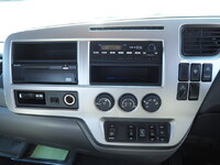 UDトラックスコンドルクレーン5段中型（4t）[写真39]