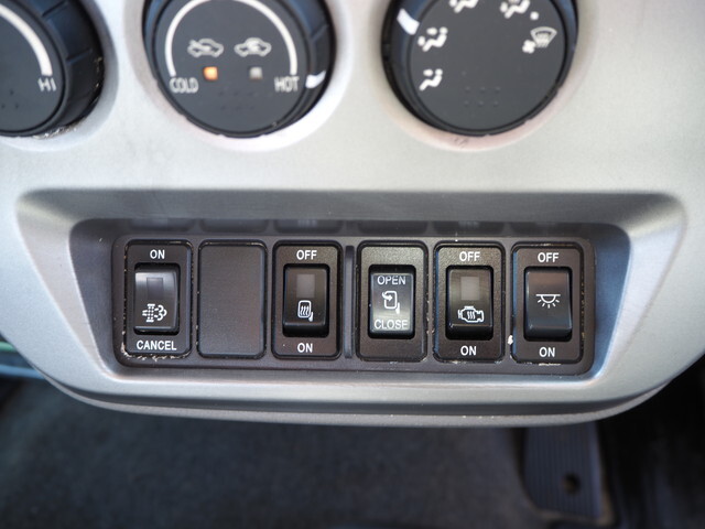 UDトラックスコンドルクレーン5段中型（4t）[写真39]