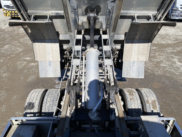 いすゞフォワードダンプ増トン（6t・8t）[写真11]