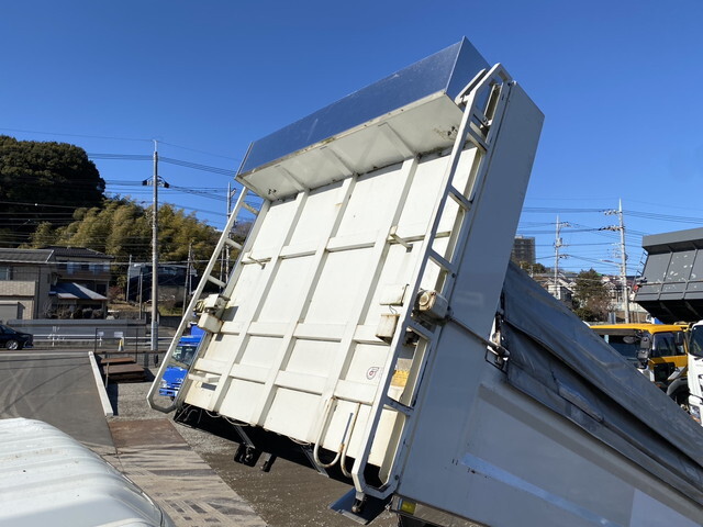 いすゞフォワードダンプ増トン（6t・8t）[写真13]