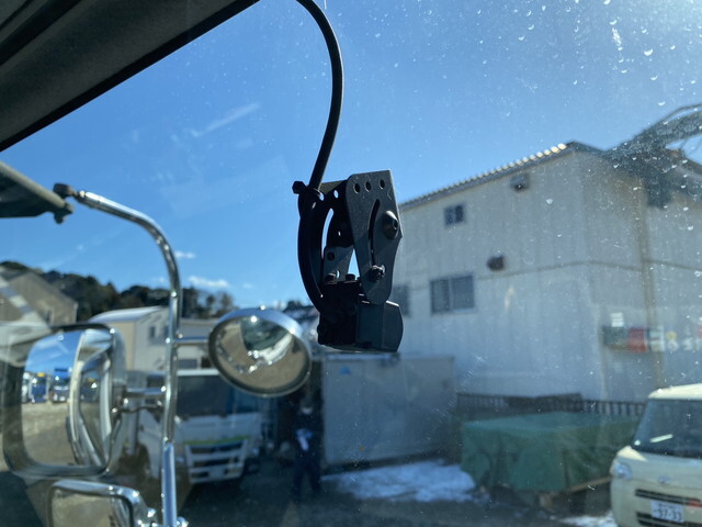 いすゞフォワードダンプ増トン（6t・8t）[写真23]