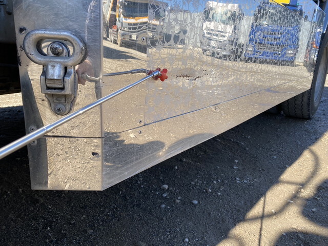 いすゞフォワードダンプ増トン（6t・8t）[写真30]